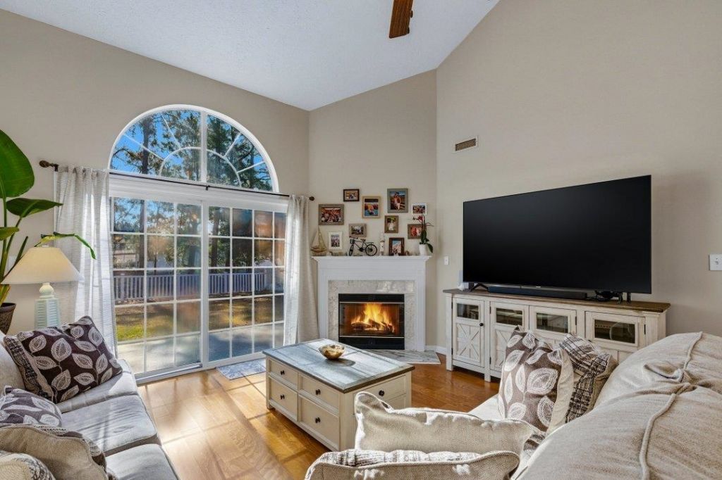 306 Pilothouse Dr.  Photo 8