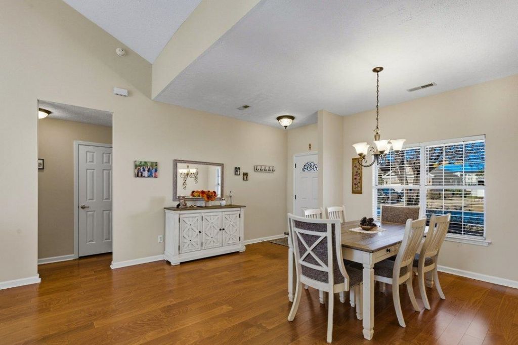 306 Pilothouse Dr.  Photo 9