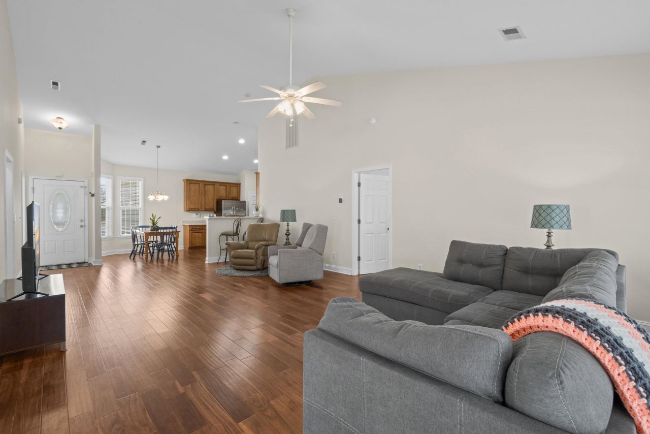 309 Sea Turtle Dr. Photo 8