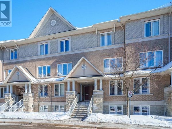 268 Paseo Pvt Private, Unit 64, Ottawa, ON K2G4N7