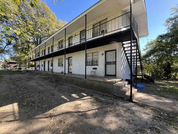 1025 S WELLINGTON ST, Memphis, TN 38126