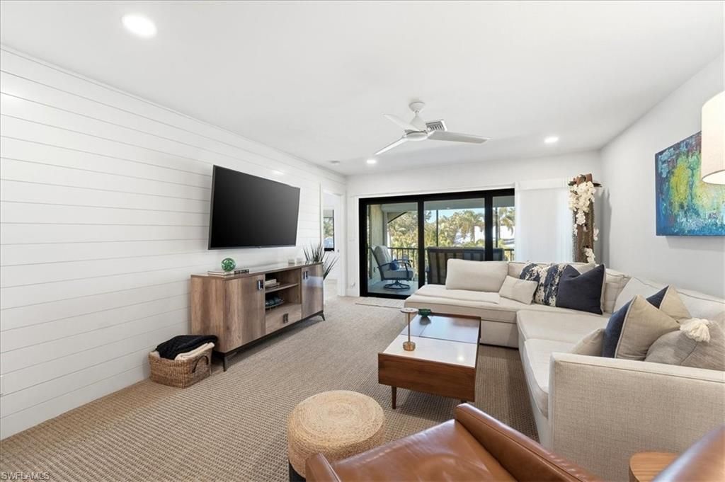 4062 Belair Ln, Unit 9, Naples, FL 34103 Photo