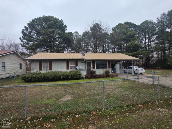 1103 Oakdale Street, Paragould, AR 72450