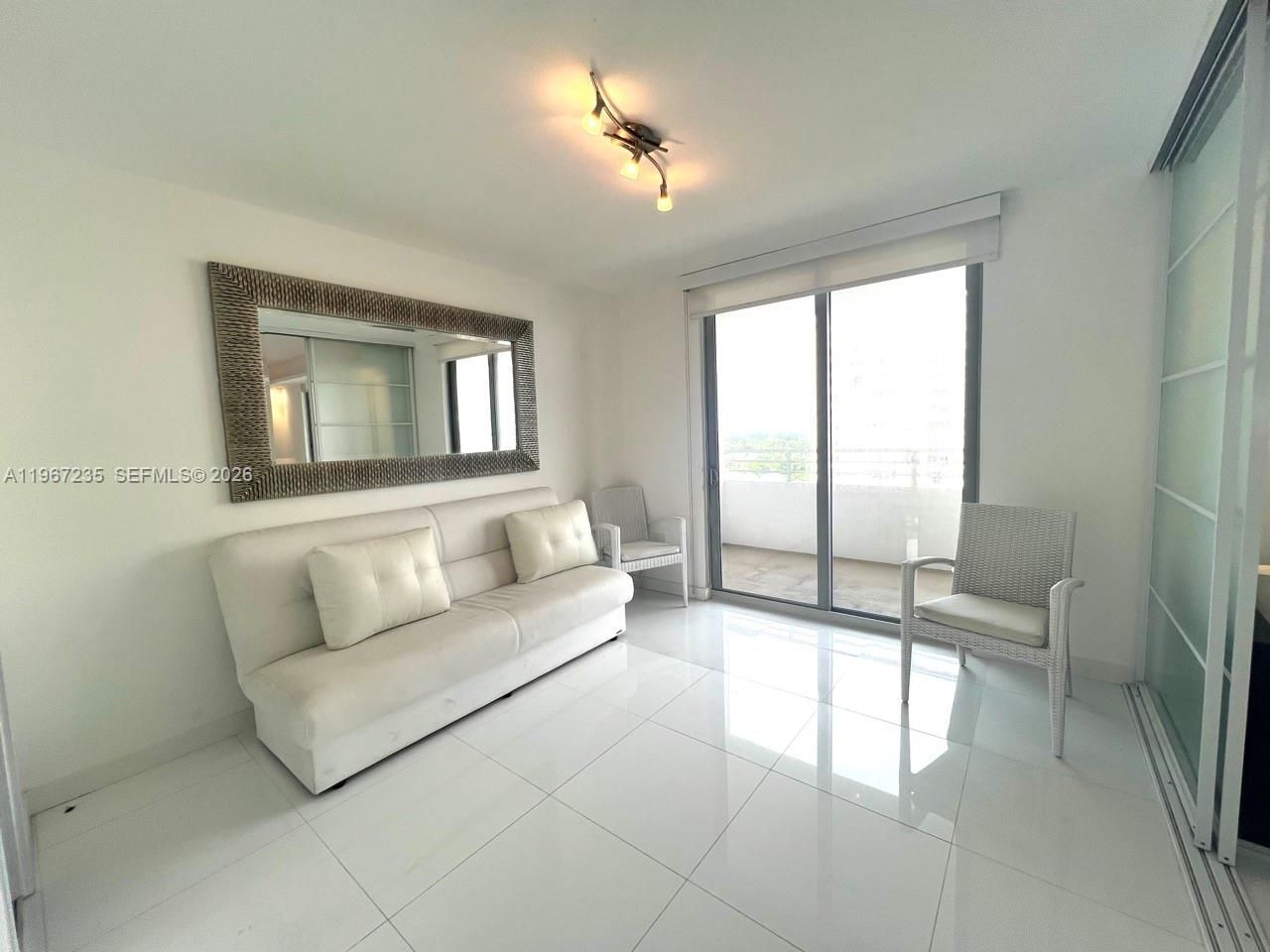 5555 Collins Ave , Unit 9Y, Miami Beach, FL 33140 Photo