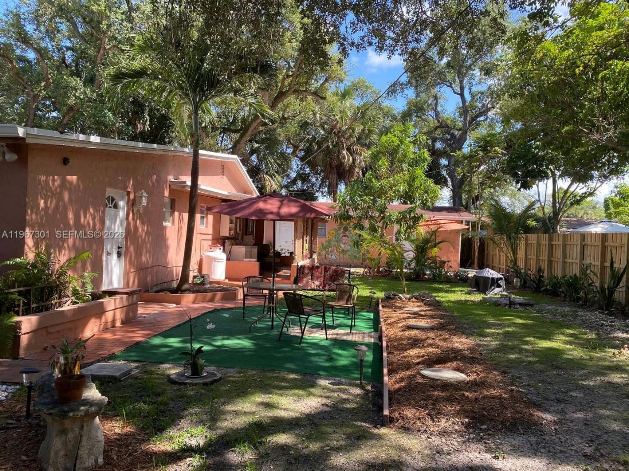 1760 NE 144th St, Miami, FL 33181 Photo