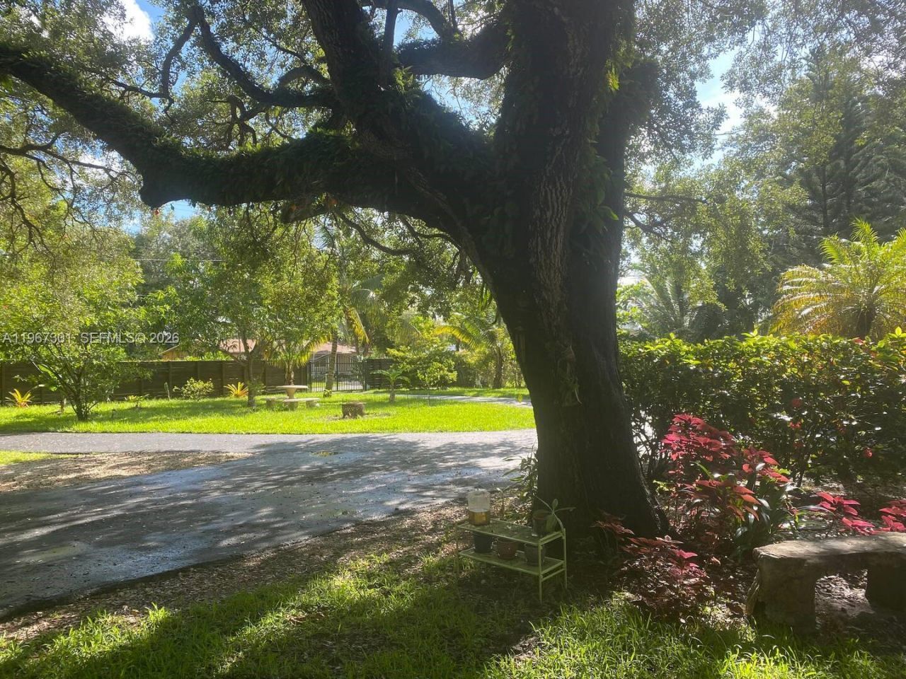 1760 NE 144th St, Miami, FL 33181 Photo