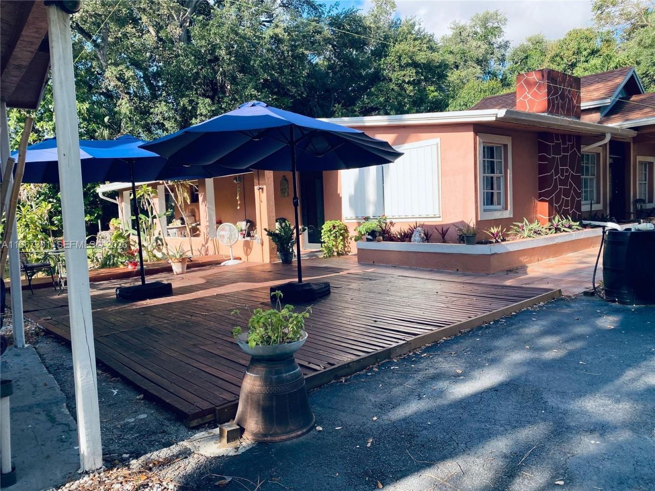 1760 NE 144th St, Miami, FL 33181 Photo