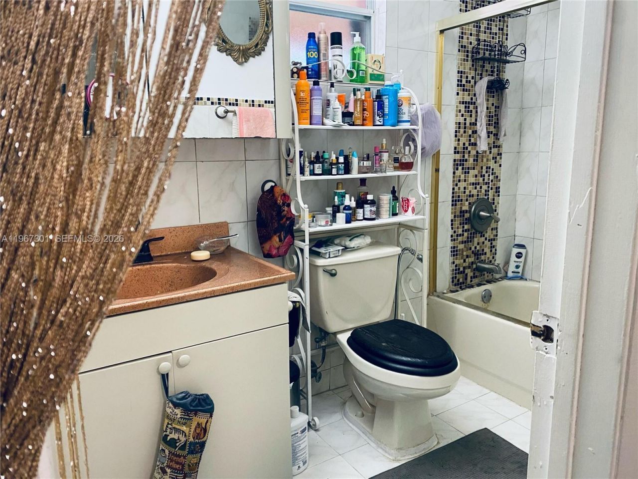 1760 NE 144th St, Miami, FL 33181 Photo