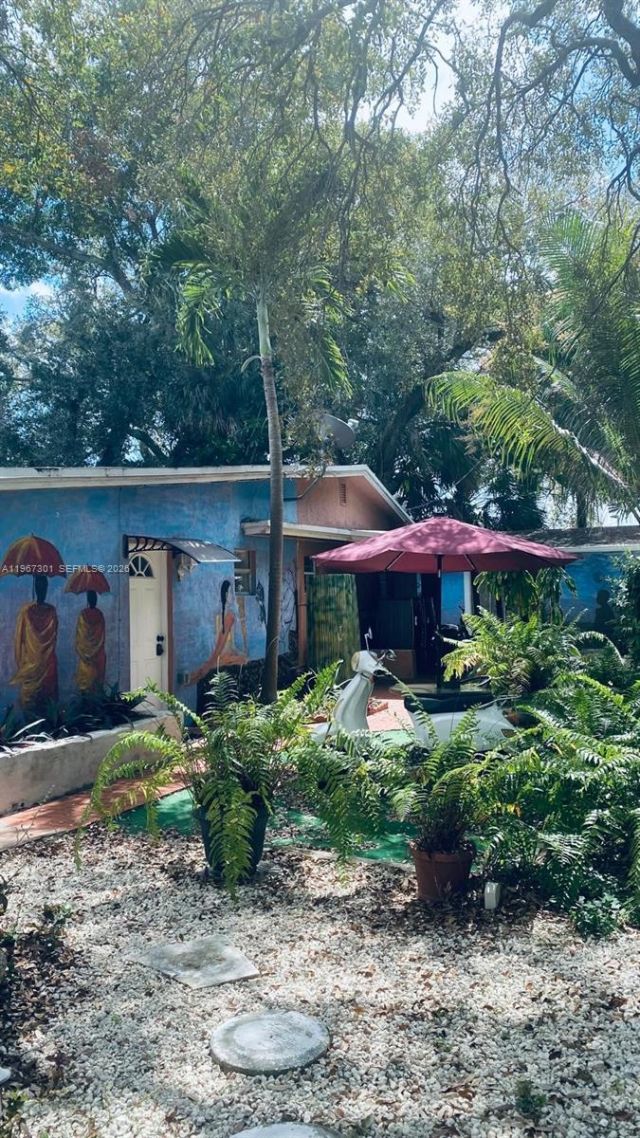 1760 NE 144th St, Miami, FL 33181 Photo