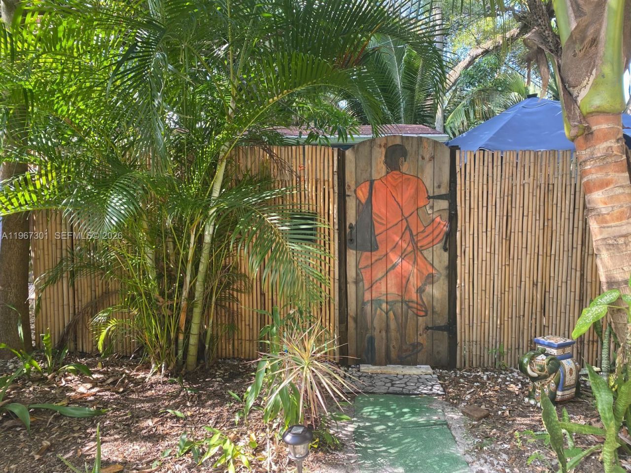 1760 NE 144th St, Miami, FL 33181 Photo