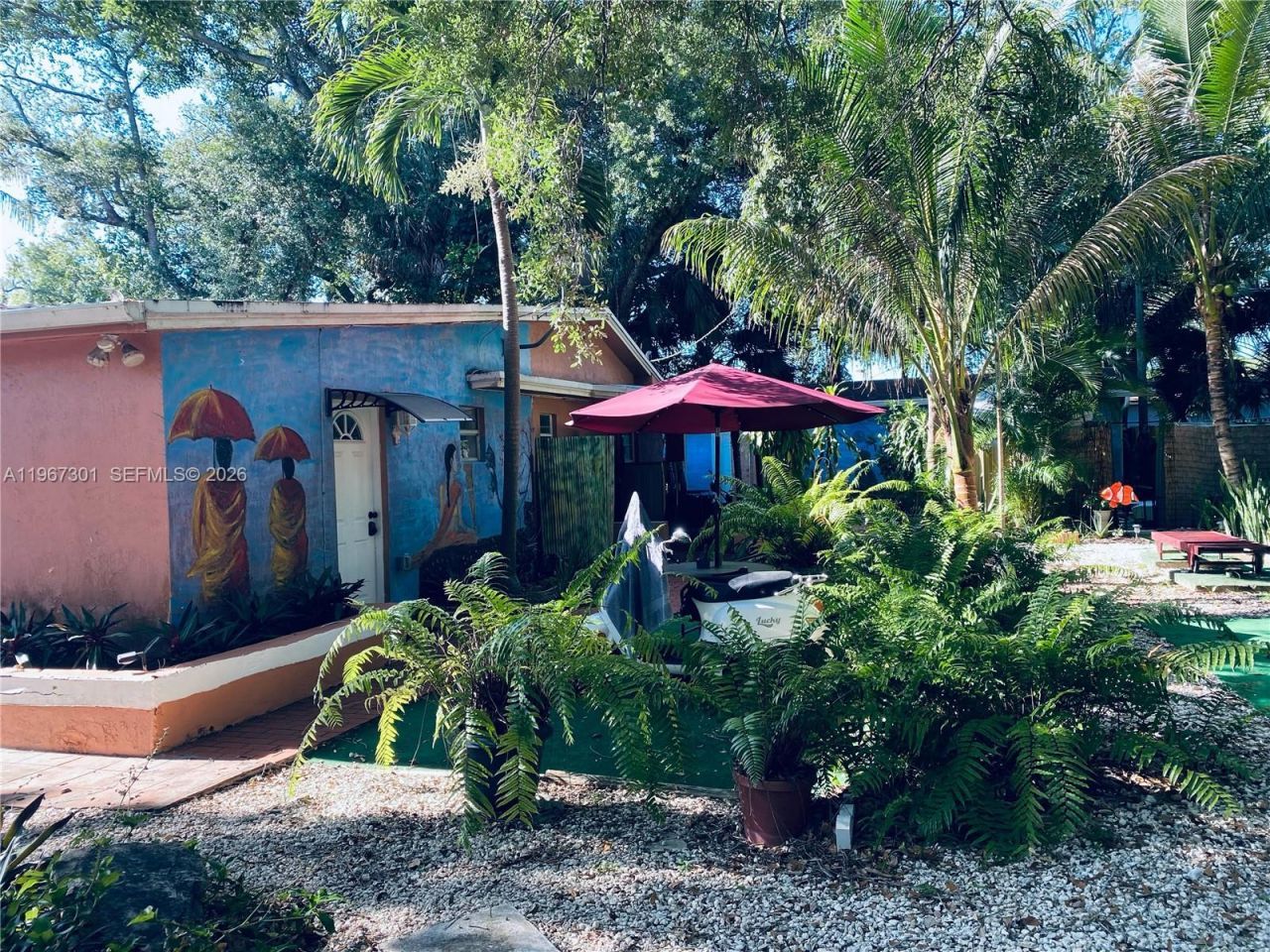 1760 NE 144th St, Miami, FL 33181 Photo