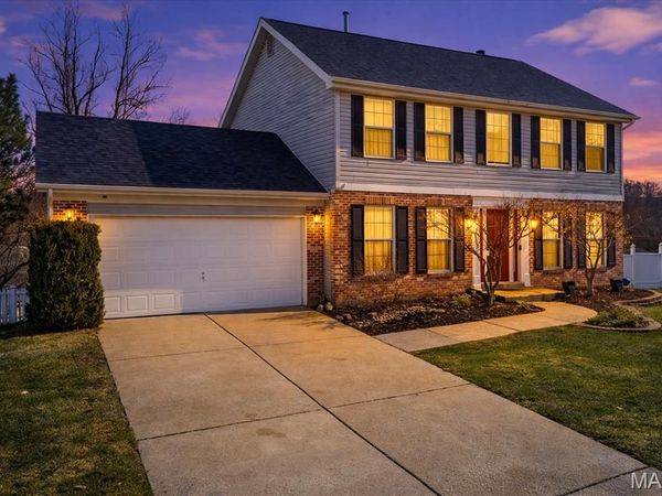 16277 Autumn View Terrace Drive, Ellisville, MO 63011