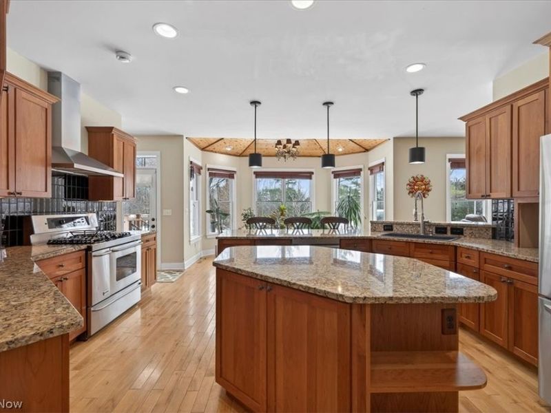 11355 Beechnut Lane, Chardon, OH 44024 Photo 10