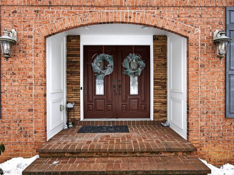 11355 Beechnut Lane, Chardon, OH 44024 Photo 4