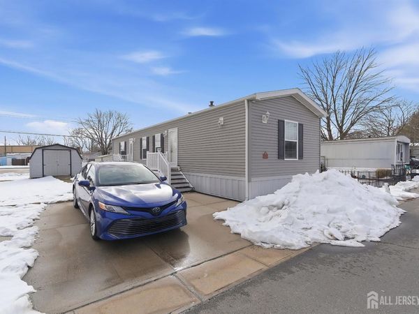 511 Sykesville Road, Wrightstown, NJ 08562