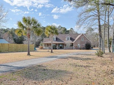 5858 Bluewater Rd., Conway, SC 29527