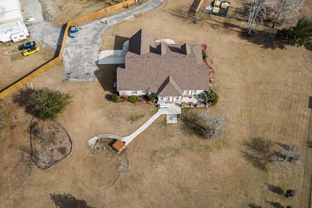 5858 Bluewater Rd. Photo 63