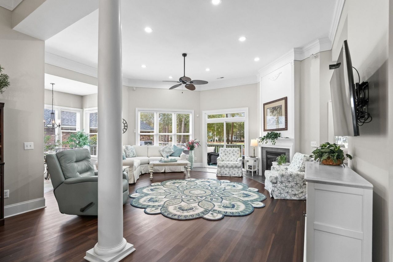 921 Tidewater Dr. Photo 9