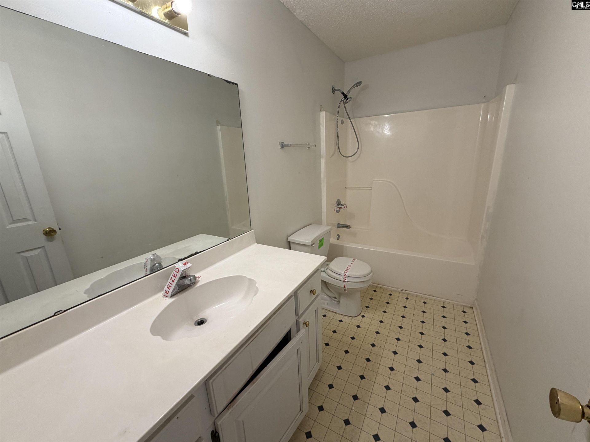 403 Beech Glen Drive Photo 11