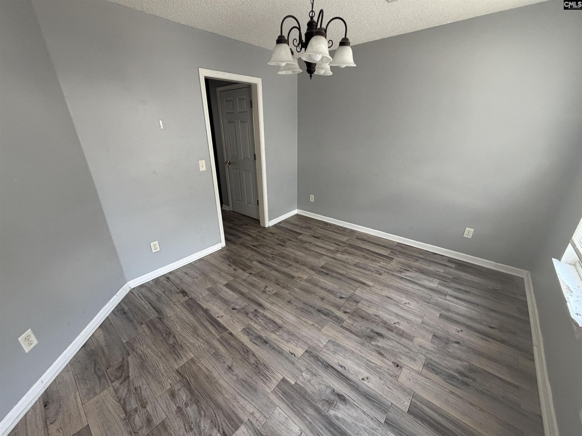 403 Beech Glen Drive Photo 4