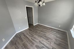 403 Beech Glen Drive photo 4