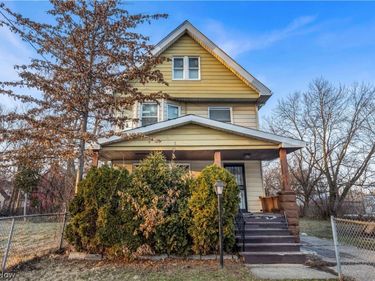 12015 Osceola Avenue, Cleveland, OH 44108