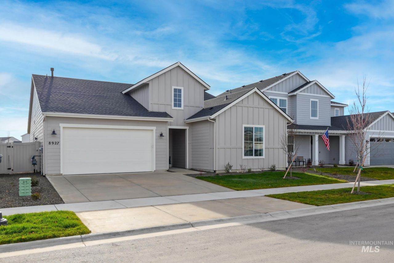 14879 Brown Pelican St, Caldwell, ID 83607 Main Photo