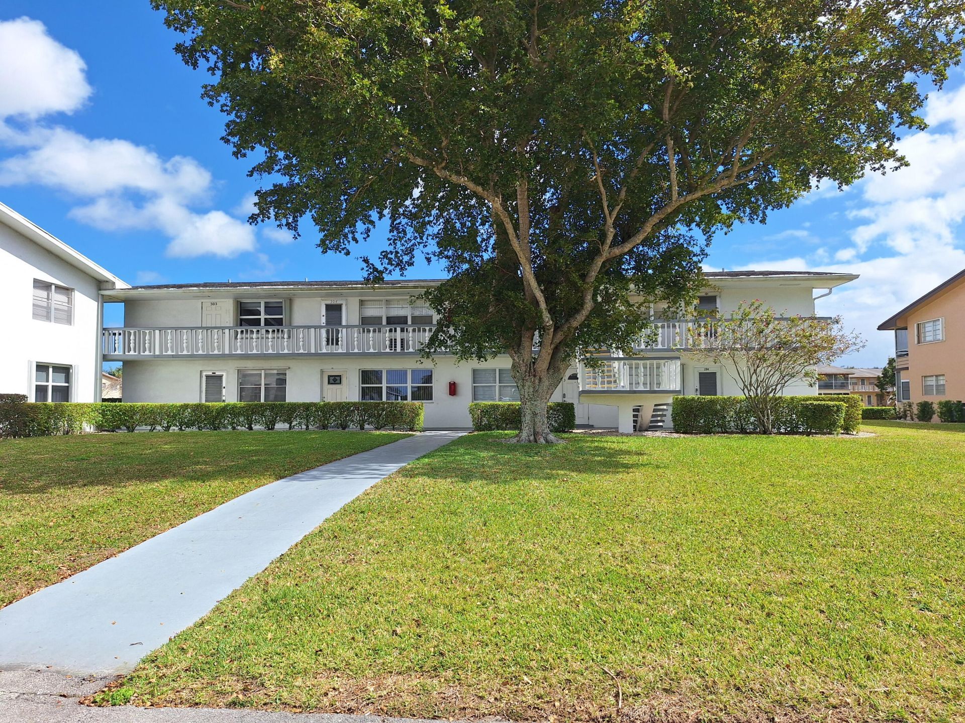 305 Andover L, West Palm Beach, FL 33417 Photo