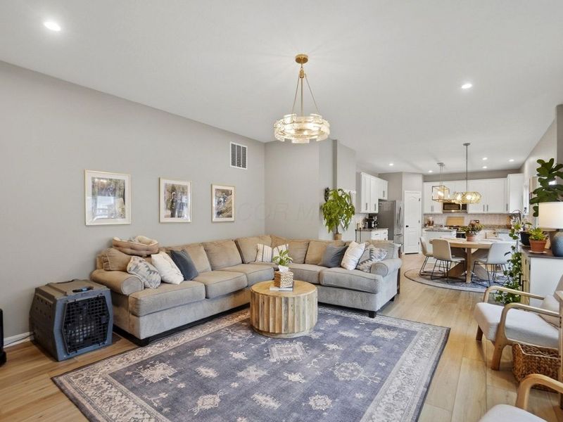 1051 Beehive Grove, Grove City, OH 43123 Photo 11