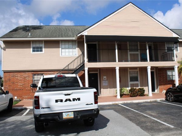 200 COUNTRY CLUB DRIVE, Unit 802, LARGO, FL 33771