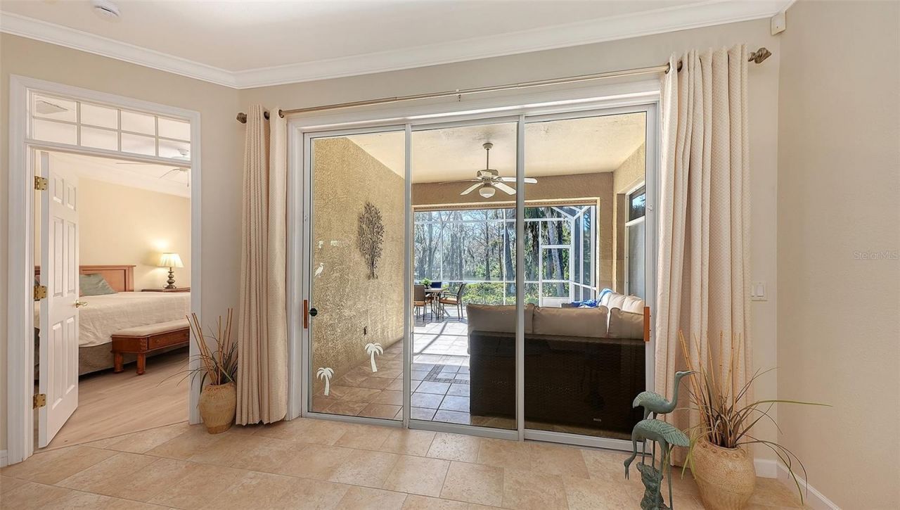 4906 Lakescene Place, Sarasota, FL 34243 Photo