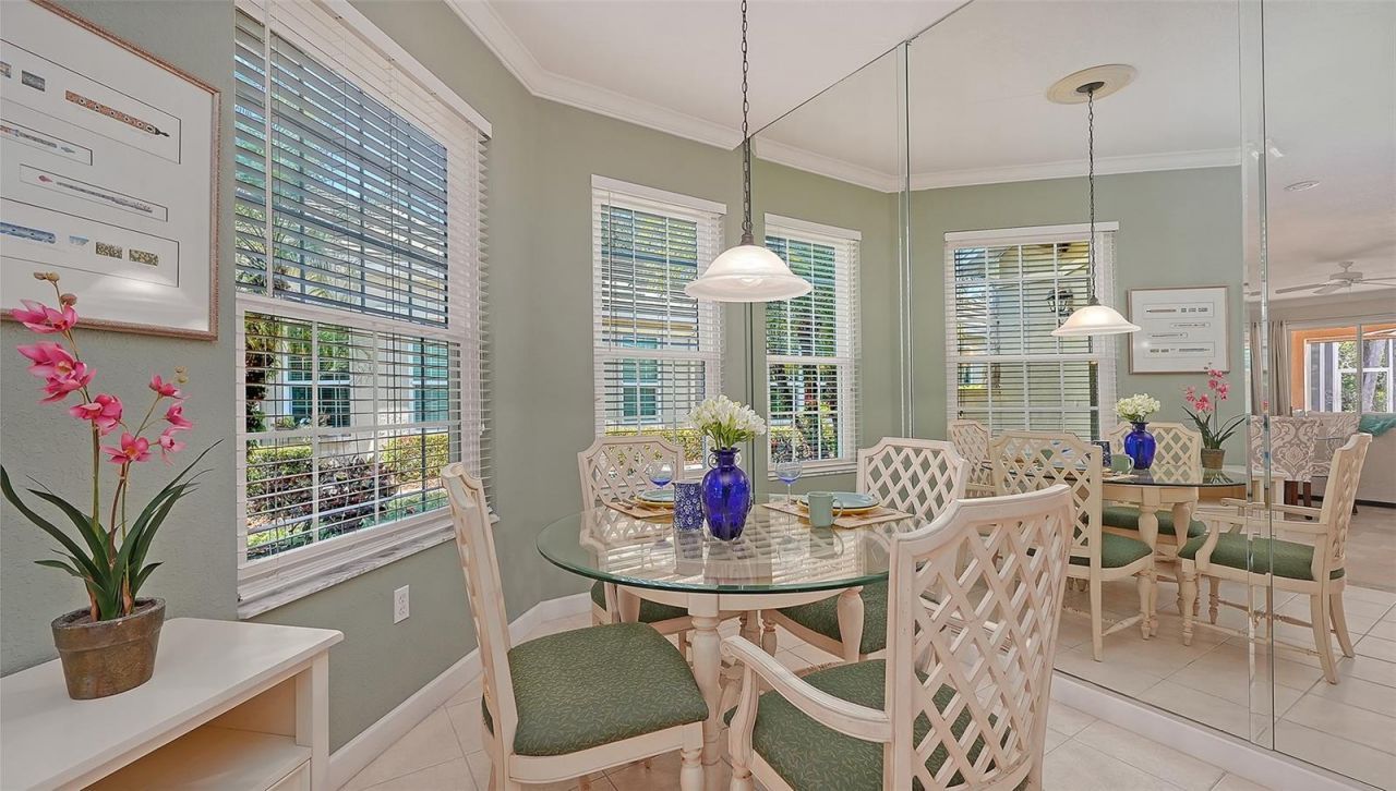 4906 Lakescene Place, Sarasota, FL 34243 Photo