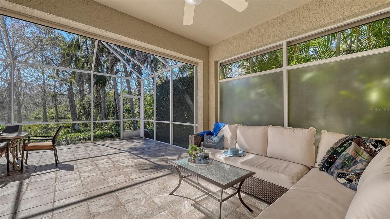 4906 Lakescene Place, Sarasota, FL 34243 Photo