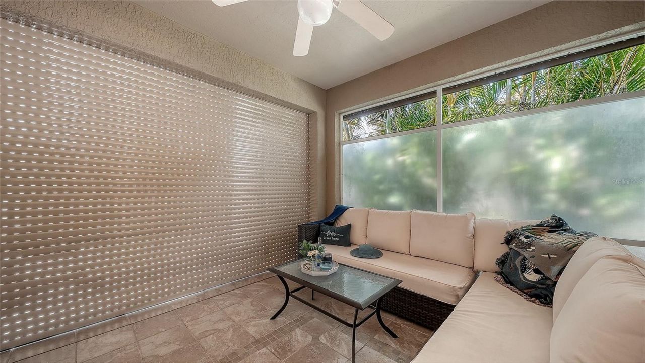 4906 Lakescene Place, Sarasota, FL 34243 Photo