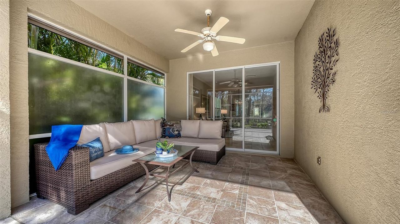 4906 Lakescene Place, Sarasota, FL 34243 Photo
