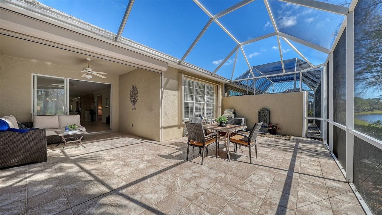 4906 Lakescene Place, Sarasota, FL 34243 Photo