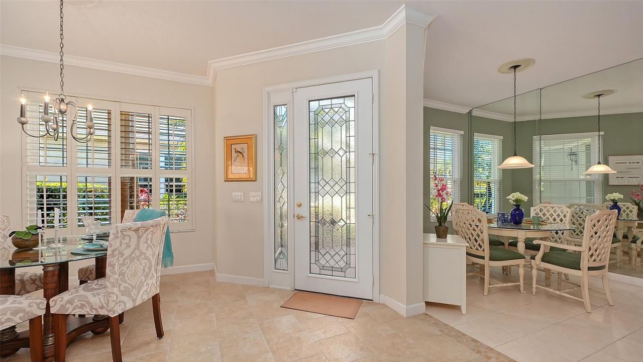 4906 Lakescene Place, Sarasota, FL 34243 Photo