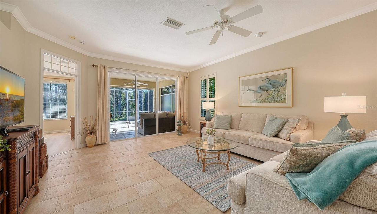 4906 Lakescene Place, Sarasota, FL 34243 Photo