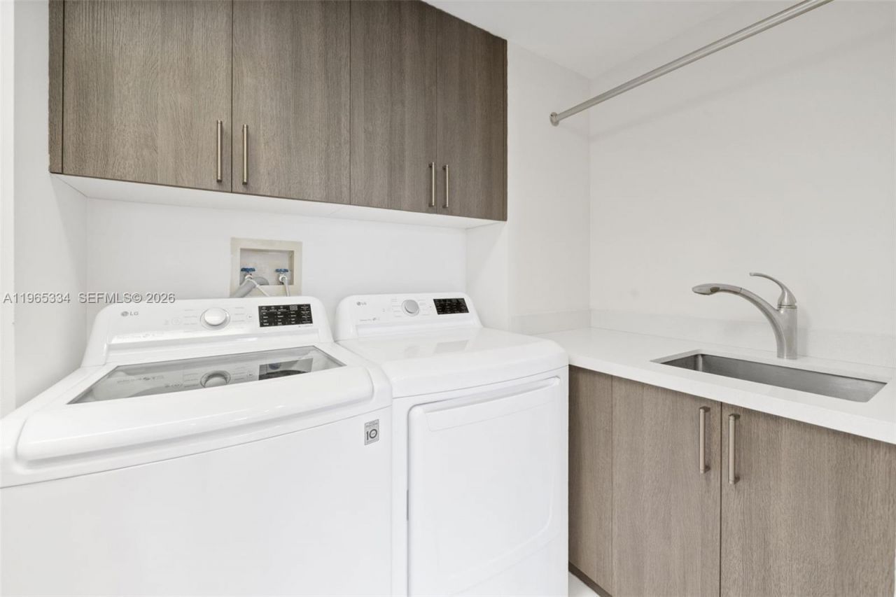 21150 NE 38 Ave, Unit 603, Aventura, FL 33180 Photo