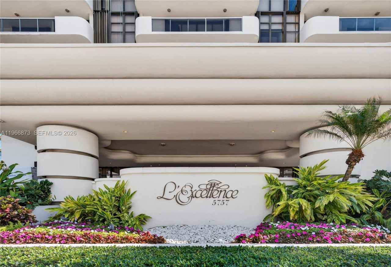 5757 Collins Ave, Unit 1902, Miami Beach, FL 33140 Photo