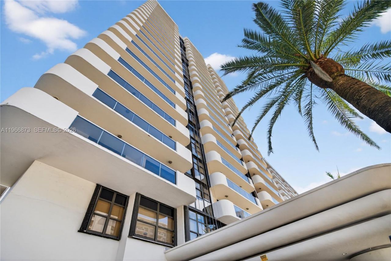 5757 Collins Ave, Unit 1902, Miami Beach, FL 33140 Photo