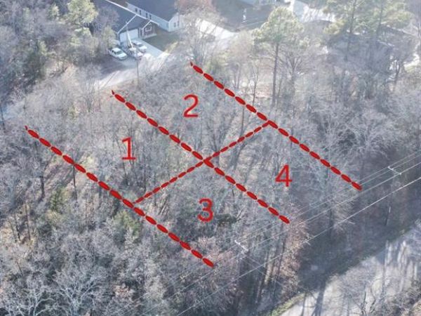 000 Barcelona Street , Payne Springs, TX 75156