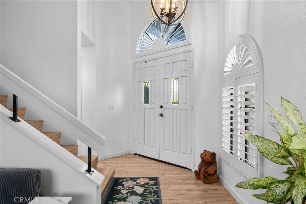 2160 Falcon Crest Drive, Riverside, CA 92506 Main Photo