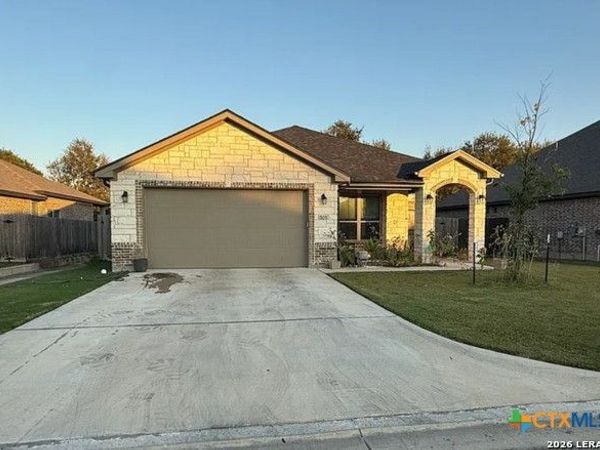 505 Holstein Drive , Belton, TX 76513