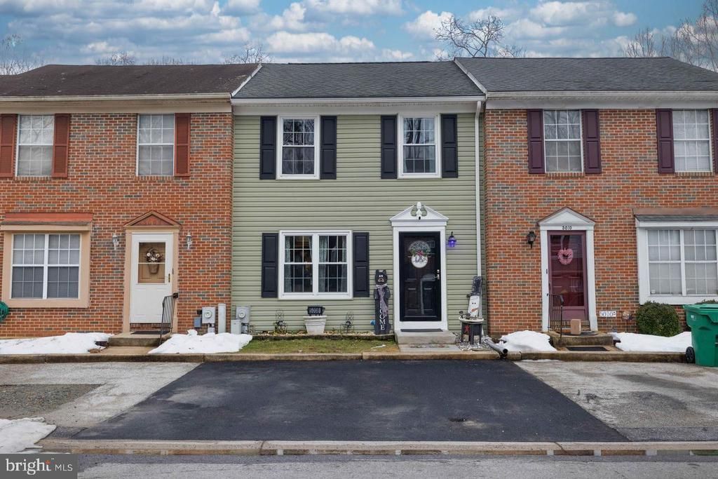 5008 E Woodmill Drive, Wilmington, DE 19808 Main Photo