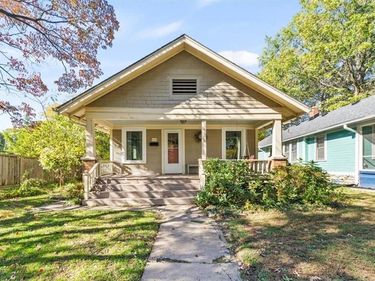 6034 Kenwood Avenue, Kansas City, MO 64110