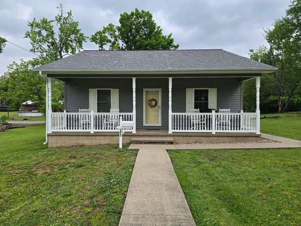 2806 Jones Street, Eldorado, IL 62930