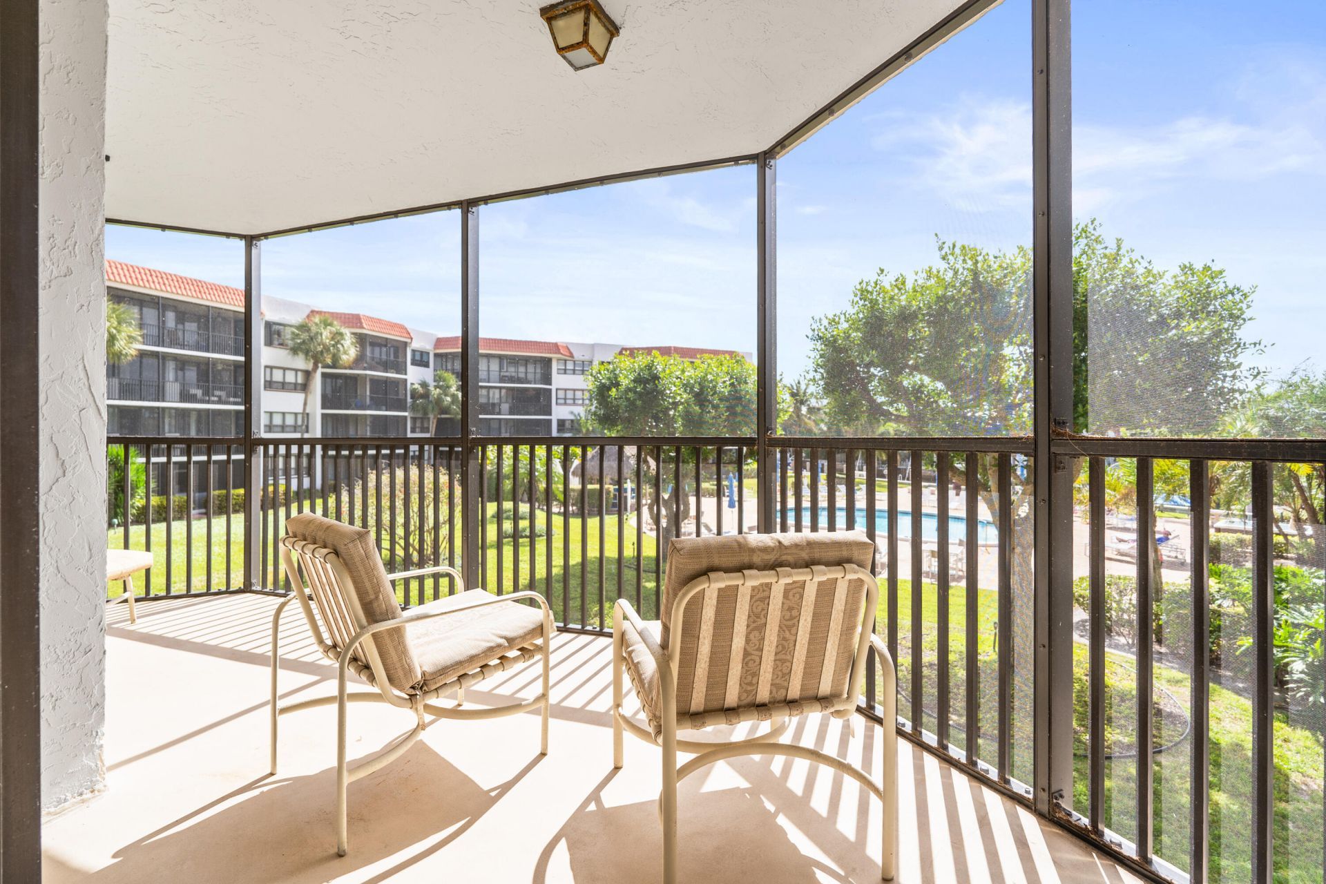 800 Jeffery Street, Unit 208, Boca Raton, FL 33487 Photo