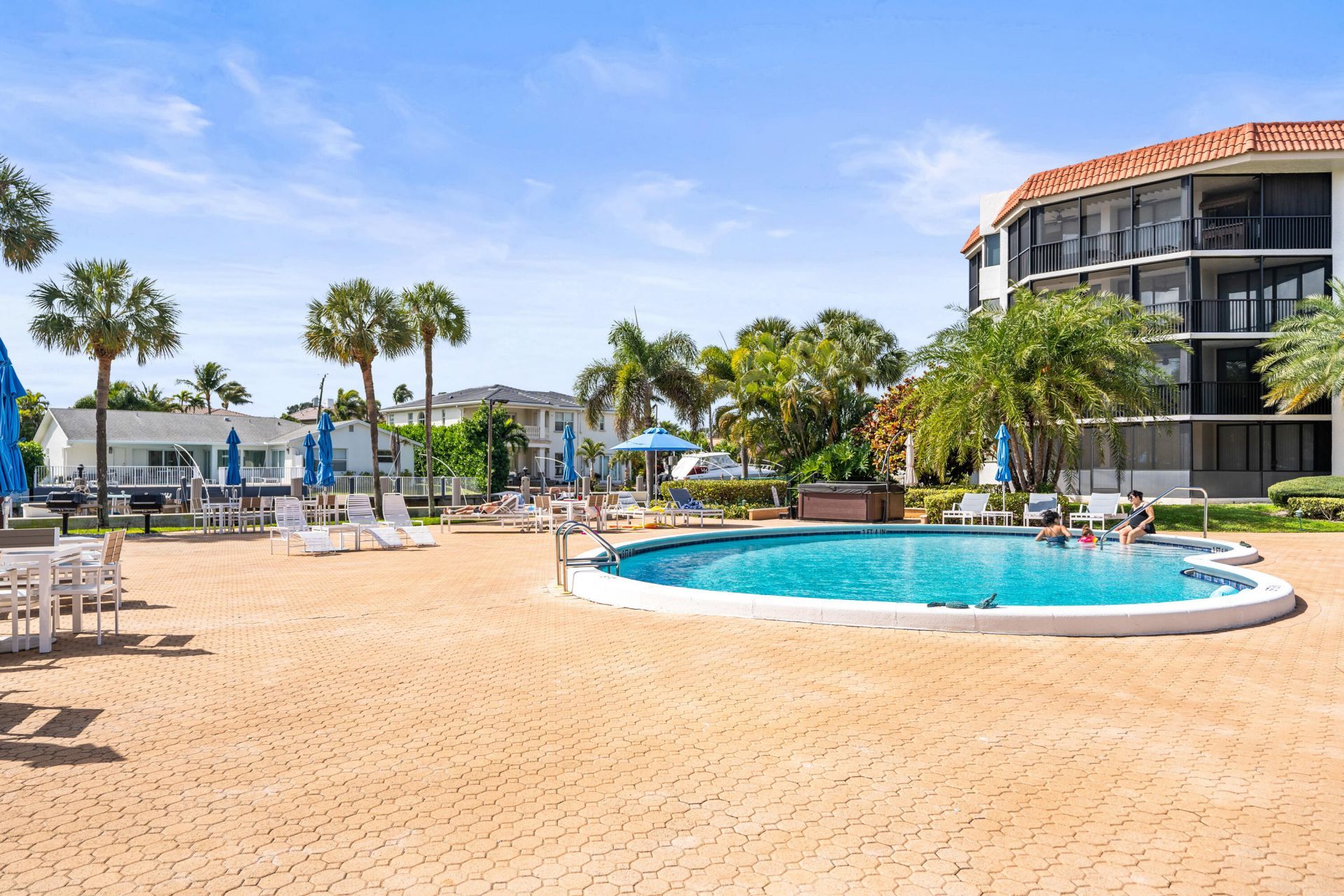 800 Jeffery Street, Unit 208, Boca Raton, FL 33487 Photo