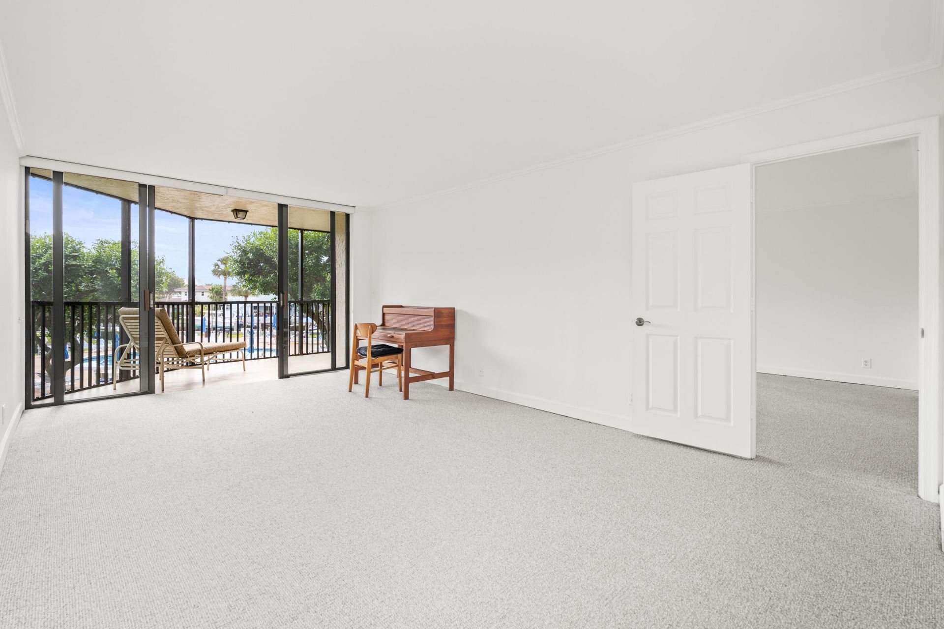 800 Jeffery Street, Unit 208, Boca Raton, FL 33487 Photo